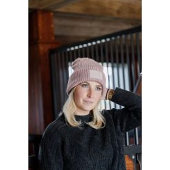 Czapka dla konia Kentucky Rubber Logo. Czerwone czapki męskie KENTUCKY HORSEWEAR, na zimę, bez wzorów. Za 215.00 zł.