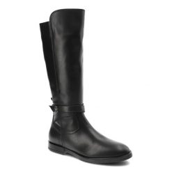 Czarne Kozaki Damskie Tommy Hilfiger Eleganckie Skórzane Buty. Czarne kozaki damskie Tommy Hilfiger, z aplikacjami, ze skóry, bez obcasa, na płaskiej podeszwie, bez zapięcia. Za 689.00 zł.