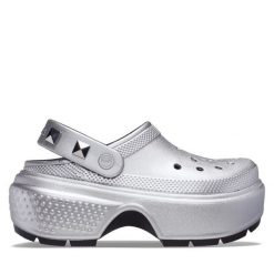 Klapki Crocs. Szare klapki damskie Crocs, bez wzorów, bez obcasa, bez zapięcia. Za 319.99 zł.
