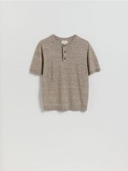 Sweter z krótkim rękawem z lnu - beżowy. Brązowe swetry męskie Reserved, l, bez wzorów, z dzianiny, bez kołnierzyka, bez ramiączek. Za 179.99 zł.