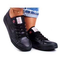 Damskie Trampki Cross Jeans Czarne DD2R4029CFW20. Czarne trampki i tenisówki damskie z aplikacjami, z gumy, bez zapięcia. Za 170.48 zł.