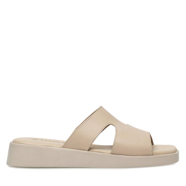 Klapki Lasocki. Brązowe klapki damskie Lasocki, bez wzorów, bez obcasa, bez zapięcia. Za 149.99 zł.