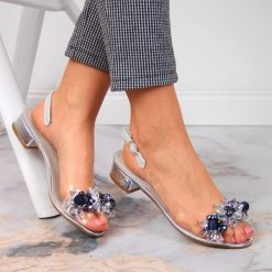 Sandały damskie transparentne z kamieniami srebrne Sabatina 380-9. Szare sandały damskie Sabatina, bez wzorów, z materiału, bez obcasa, bez zapięcia. Za 239.99 zł.