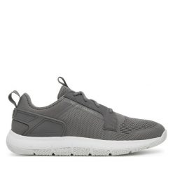 Buty do sportów wodnych Helly Hansen. Szare buty sportowe męskie Helly Hansen, bez wzorów, bez zapięcia, żeglarskie. Za 429.99 zł.