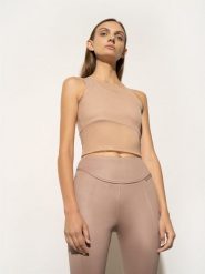 4F Top z łączonych materiałów 4F x Anna Lewandowska L. Brązowe koszulki sportowe damskie 4F, l, bez wzorów, z materiału, bez ramiączek. Za 129.99 zł.