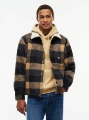 Tommy Jeans kurtka na przejście między porami roku Mężczyźni brązowy, XL. Brązowe kurtki męskie Tommy Jeans, m, bez wzorów, z jeansu, bez kaptura. Za 649.95 zł.