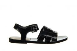 Sandały Melissa Basket Sandal Ad Black Beige 010449, Czarny, Guma - 37. Czarne sandały damskie Melissa, bez wzorów, z gumy, bez obcasa, bez zapięcia. W wyprzedaży za 179.10 zł.