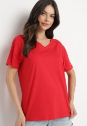 Czerwony Bawełniany T-shirt z Trójkątnym Dekoltem Nelirna. Czerwone t-shirty damskie Born2be, l, bez wzorów, z bawełny, klasyczne, bez kołnierzyka, bez ramiączek. Za 39.99 zł.