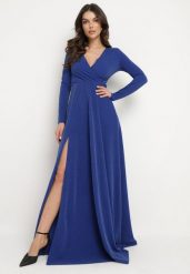 Granatowa Rozkloszowana Sukienka z Dekoltem w Serek i Rozcięciem Zdobiona Metaliczną Nicią Emilandra. Niebieskie sukienki damskie Born2be, l, z aplikacjami, z materiału, eleganckie, bez kołnierzyka, bez ramiączek, maxi, kopertowe. Za 189.99 zł.