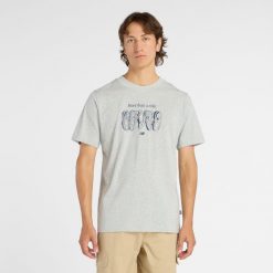 Koszulka męska New Balance MT61778SAG – szara. Szare koszulki sportowe męskie New Balance, m, z aplikacjami, z dresówki, bez ramiączek. Za 149.99 zł.