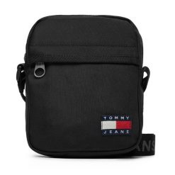Saszetka Tommy Jeans. Czarne saszetki i nerki męskie Tommy Jeans, z jeansu, małe. Za 129.99 zł.