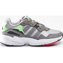 Sneakersy damskie szare Adidas Yung 96 F35020 - biały. Białe obuwie sportowe damskie Adidas, bez wzorów, bez zapięcia. Za 399.99 zł.