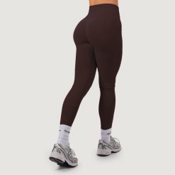 Legginsy damskie fitness bezszwowe z wysokim stanem Mocha NEO. Brązowe legginsy damskie GYMBEAM, s, bez wzorów, z elastanu, z podwyższonym stanem, do biegania. Za 112.90 zł.