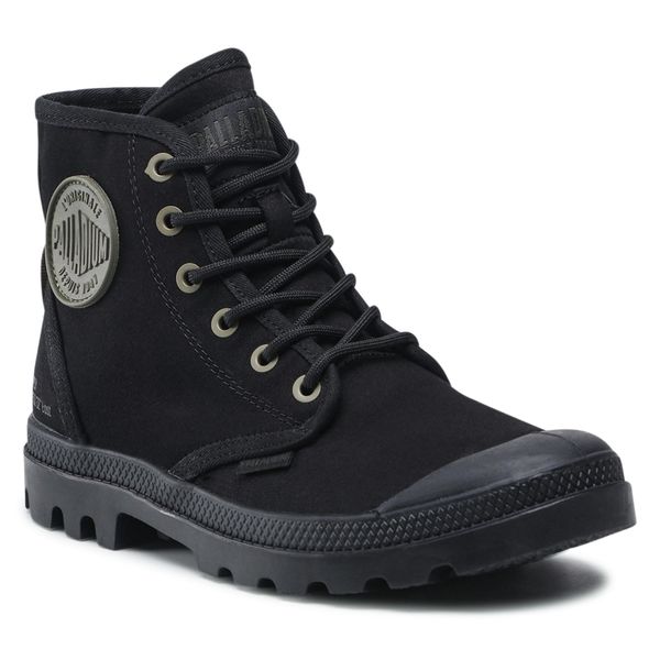 Trapery Palladium. Czarne trapery damskie Palladium, bez zapięcia. Za 339.99 zł.