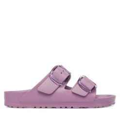 Klapki Birkenstock. Czerwone klapki damskie Birkenstock, bez wzorów, bez obcasa, bez zapięcia. Za 239.99 zł.