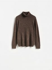 Golf z wełny merino i domieszki kaszmiru - brązowy. Brązowe swetry męskie Reserved, l, bez wzorów, z kaszmiru, bez kołnierzyka, bez ramiączek. Za 329.99 zł.