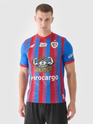 4F Koszulka klubowa domowa z sezonu 2024/25 męska 4F x Piast Gliwice - multikolor S. Czerwone t-shirty męskie 4F, m, bez wzorów, z dzianiny, bez kołnierzyka, bez ramiączek. Za 259.99 zł.