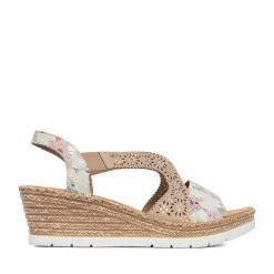 Sandały Rieker. Brązowe sandały damskie Rieker, bez wzorów, bez obcasa, na koturnie, bez zapięcia. Za 319.99 zł.