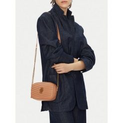 Torebka Badura. Czerwone listonoszki damskie Badura, bez wzorów, bez dodatków. Za 138.99 zł.