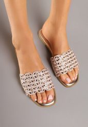 Szampańskie Ażurowe Klapki Zdobione Cyrkoniami Lilivone. Żółte klapki damskie Renee, z aplikacjami, eleganckie, bez obcasa, na płaskiej podeszwie, bez zapięcia. Za 69.99 zł.