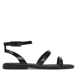 Sandały Melissa. Czarne sandały damskie Melissa, bez wzorów, bez obcasa, na płaskiej podeszwie, bez zapięcia. Za 199.99 zł.