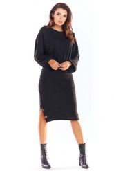 Czarny Nowoczesny Oversizowy Sweter z Guzikami. Czarne swetry nierozpinane damskie Awama, l, bez wzorów, z materiału, bez kołnierzyka, bez ramiączek. Za 206.90 zł.