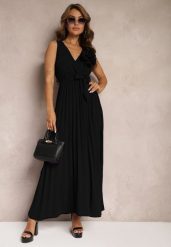 Czarna Koktajlowa Sukienka Plisowana z Kwiatową Broszką Paskiem i Gumką w Talii Viknna. Czarne sukienki damskie Renee, na imprezę, l, bez wzorów, z materiału, eleganckie, bez kołnierzyka, bez ramiączek, maxi, plisowane. Za 69.99 zł.