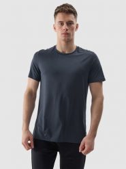 4F Koszulka treningowa regular z materiału z recyklingu męska - granatowa S. Niebieskie t-shirty męskie 4F, m, bez wzorów, z dzianiny, bez kołnierzyka, bez ramiączek. W wyprzedaży za 39.99 zł.