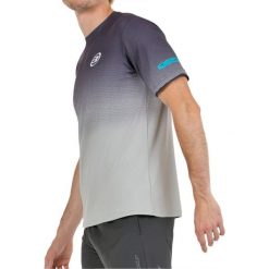 Bullpadel Merga T-shirt. Czarne t-shirty damskie bullpadel, bez wzorów, sportowe, bez kołnierzyka, bez ramiączek. W wyprzedaży za 172.40 zł.