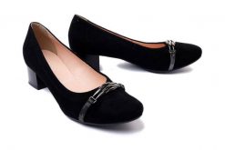 BIOECO BY ARKA 6125 czarny, czółenka damskie. Czarne czółenka damskie Bioeco by Arka, bez wzorów, ze skóry, bez obcasa, na obcasie, bez zapięcia. Za 139.95 zł.
