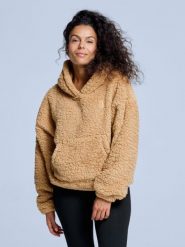 Bluza z kapturem Fluffy - damska - na cztery pory roku - Teddy - Ciepły piasek. Brązowe bluzy damskie POEDERBAAS, xl, bez wzorów, z materiału, eleganckie, bez ramiączek, z kapturem. Za 199.42 zł.