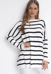 Biały Sweter Oversize w Paski z Rękawami Nietoperz Caelania. Białe swetry nierozpinane damskie Born2be, bez wzorów, bez kołnierzyka, bez ramiączek. Za 89.99 zł.