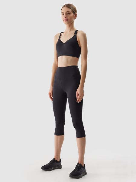 4F Legginsy treningowe z materiału z recyklingu damskie - czarne XS. Czarne legginsy damskie 4F, l, bez wzorów, z dzianiny, z podwyższonym stanem, do biegania. W wyprzedaży za 69.99 zł.