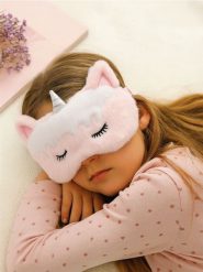 Maska do spania jednorożec - różowy. Czerwone piżamy męskie Sinsay, bez wzorów, bez kołnierzyka, bez ramiączek. Za 13.99 zł.