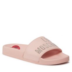 Klapki LOVE MOSCHINO. Czerwone klapki damskie Love Moschino, bez wzorów, bez obcasa, bez zapięcia. Za 499.99 zł.