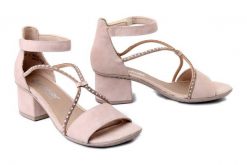 RIEKER 64654-31 pink, sandały damskie. Brązowe sandały damskie Rieker, bez wzorów, bez obcasa, bez zapięcia. Za 255.92 zł.