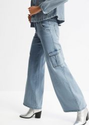Dżinsy bojówki mid waist, Wide Leg. Niebieskie jeansy damskie bonprix, bez wzorów, z jeansu. Za 99.99 zł.