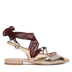 Czółenka PINKO. Brązowe czółenka damskie Pinko, bez wzorów, bez obcasa, bez zapięcia. Za 1,079.00 zł.