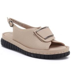 Skórzane sandały damskie ażurowe beżowe T.Sokolski L26-475. Brązowe sandały damskie T.Sokolski, w ażurowe wzory, ze skóry, bez obcasa, bez zapięcia. Za 189.99 zł.