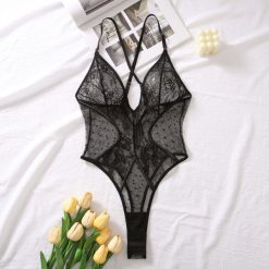 Koronkowe body na romantyczne wieczory Gretl. Czarne body Intica, bez wzorów, z koronki. Za 109.00 zł.