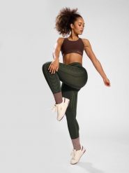 Damskie legginsy bezszwowe Hummel Shaping. Zielone legginsy damskie Hummel, bez wzorów, z dzianiny. Za 168.00 zł.