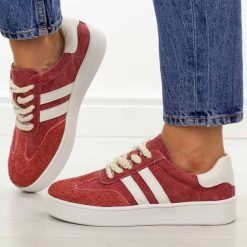 Bordowe skórzane półbuty damskie Filippo Dp7512/26. Czerwone półbuty damskie Filippo, na jesień, bez wzorów, z jeansu, biznesowe, bez obcasa, na płaskiej podeszwie, bez zapięcia. Za 239.00 zł.