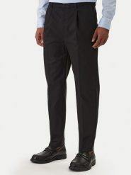 Calvin Klein Chinosy LV04LE612G Czarny Slim Fit. Czarne eleganckie spodnie męskie Calvin Klein, bez wzorów, z bawełny. Za 399.99 zł.