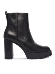 PINKO Botki Clara 01 SD0577P001 Czarny. Czarne botki damskie Pinko, bez wzorów, ze skóry, bez obcasa, na słupku, bez zapięcia. Za 1,399.00 zł.