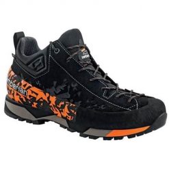 Buty trekkingowe męskie Zamberlan Salathe Rr. Czarne buty zimowe męskie Zamberlan, bez wzorów, z gumy, bez obcasa, bez zapięcia. Za 857.00 zł.