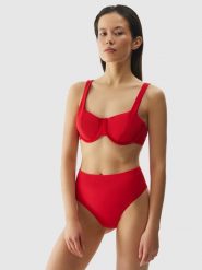 4F Góra od bikini damska - czerwona S. Czerwone bikini 4F, s, bez wzorów, z dzianiny. W wyprzedaży za 39.99 zł.