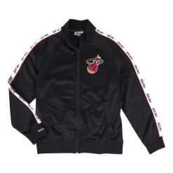 Kurtka z dresu Miami Heat San Antonio. Czarne kurtki męskie Mitchell & Ness, bez wzorów, z dresówki, sportowe, bez kaptura. Za 408.50 zł.