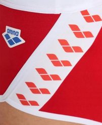 Arena Męskie kąpielówki Icons Swim czerwone r. 85. Czerwone kąpielówki męskie ARENA, m, bez wzorów. Za 88.38 zł.