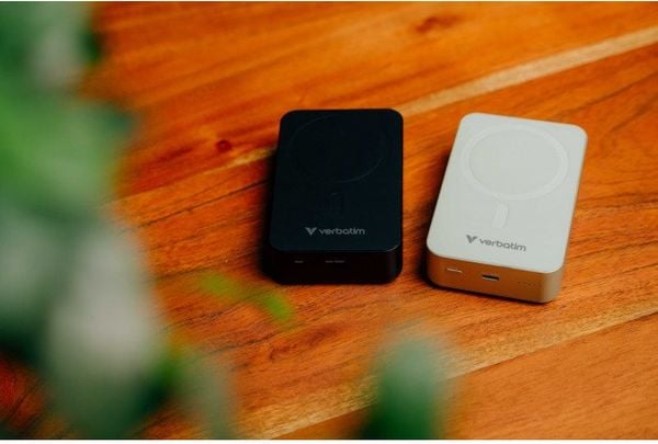 Powerbank Verbatim Charge 'n' Go Essentials Magnetic Wireless 20000mAh USB-C PD 3.0 Black. Czarne powerbanki Verbatim. Za 217.00 zł.