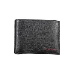 Skórzany portfel w kolorze czarnym. Czarne portfele męskie Calvin Klein, bez wzorów, ze skóry. W wyprzedaży za 249.95 zł.